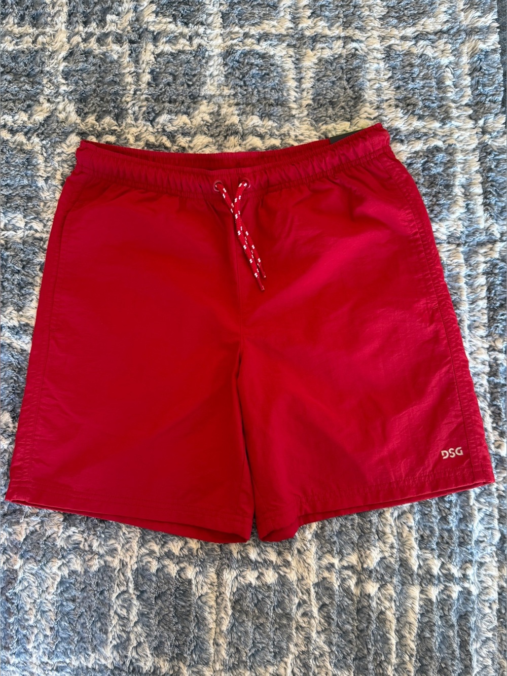 DSG Boy’s Bright Red Rec Shorts Kid’s L 14-16